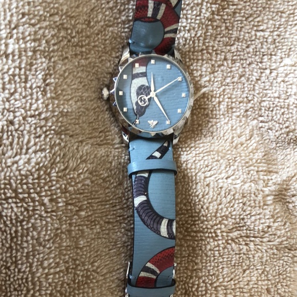 Gucci snake Marche drs Merveilles watch - Picture 3 of 6